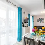 Nadmorski Apartament Rowy (Pomerania)